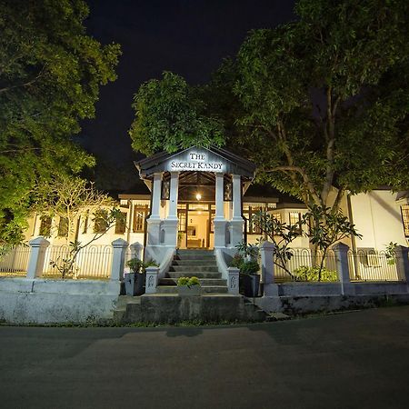 The Secret Kandy Bagian luar foto
